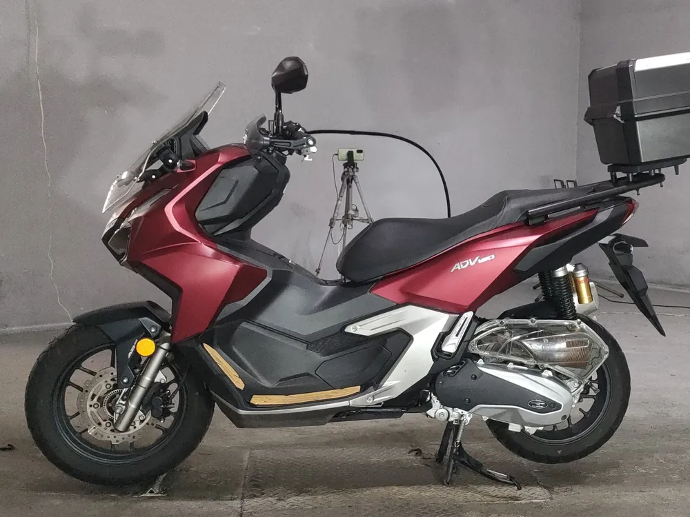 Honda ADV160, красный, фото 2