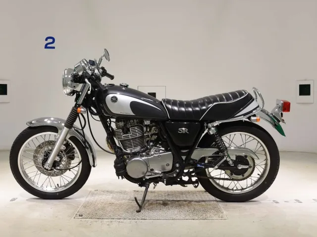Yamaha SR400 Final Edition Limited 2021, серый, фото 2