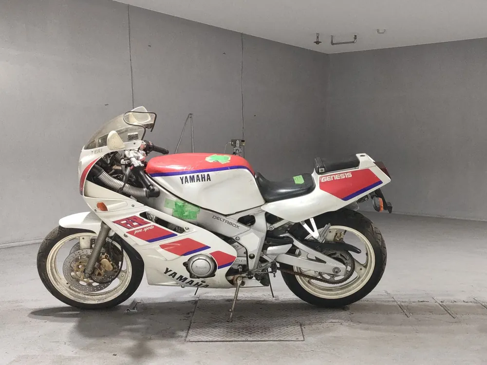 Yamaha FZR400R 1989, white / red, фото 2