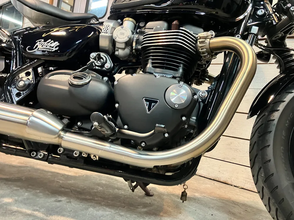 Triumph Bonneville Bo Bar 2024, чёрный, фото 14