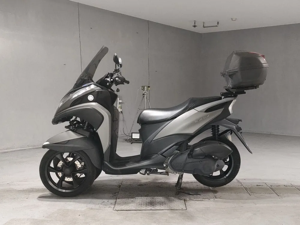 Yamaha Tricity 125, серый, фото 2