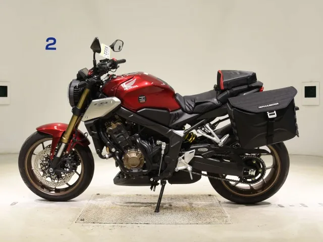 Honda CB650R 2022, красный, фото 2