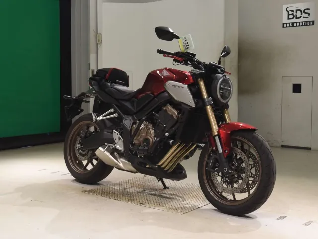 Honda CB650R 2022, красный, фото 3