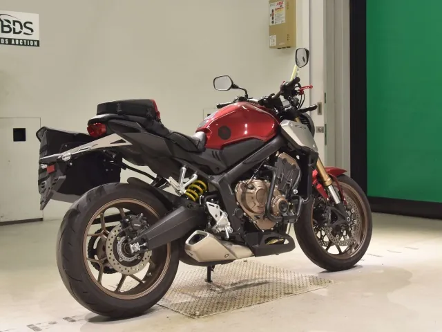 Honda CB650R 2022, красный, фото 5