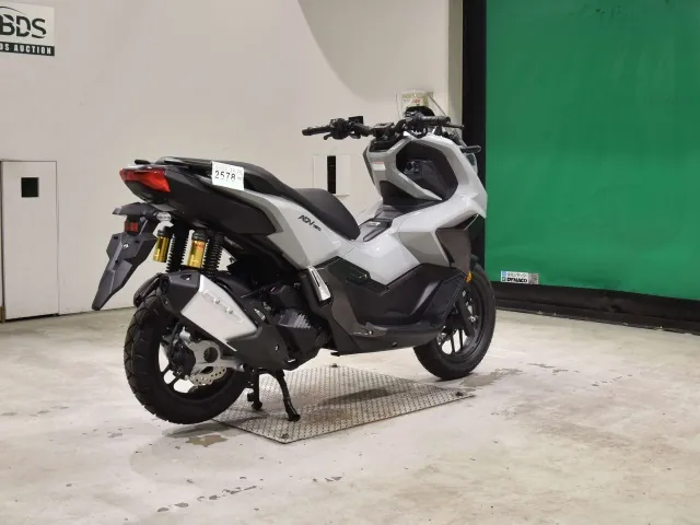 Honda ADV160, серый, фото 5