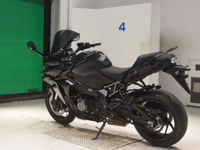 Suzuki GSX-S1000GX 2022, чёрный, фото 6