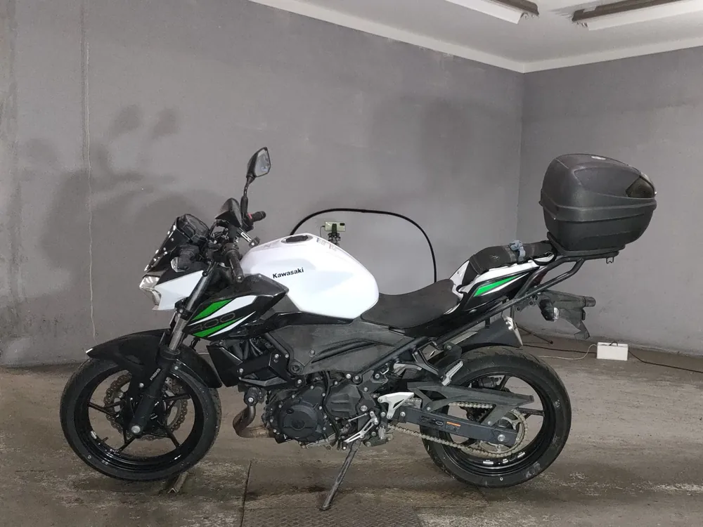 Kawasaki Ninja 400 2019, white/black, фото 2