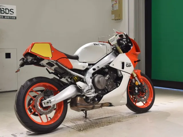 Yamaha Xsr900-2, white | orange, фото 5