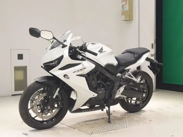 Honda CBR650R 2023, белый, фото 4