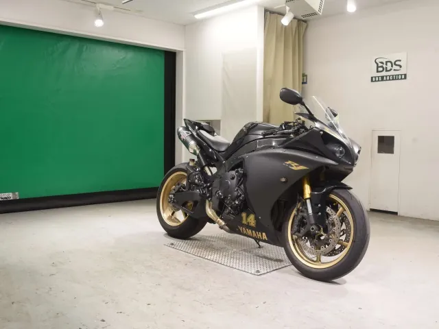 Yamaha YZF-R1 2010, чёрный, фото 3