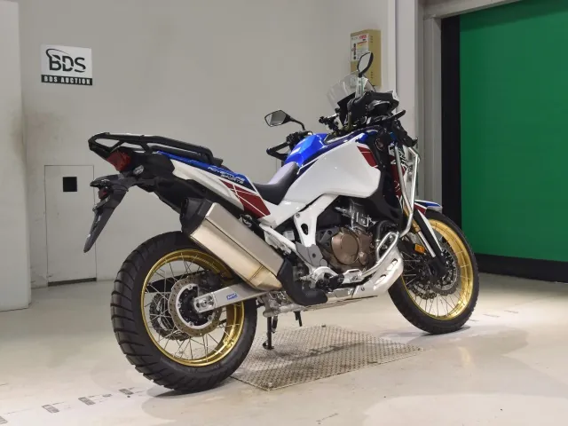 Honda CRF1100L 2022, white | red | blue, фото 5