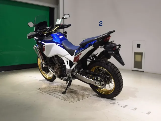 Honda CRF1100L 2022, white | red | blue, фото 6