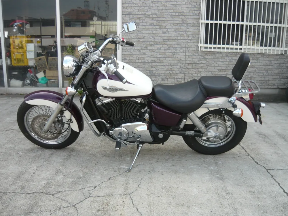Honda Shadow 1100 1995, p white / purple, фото 2