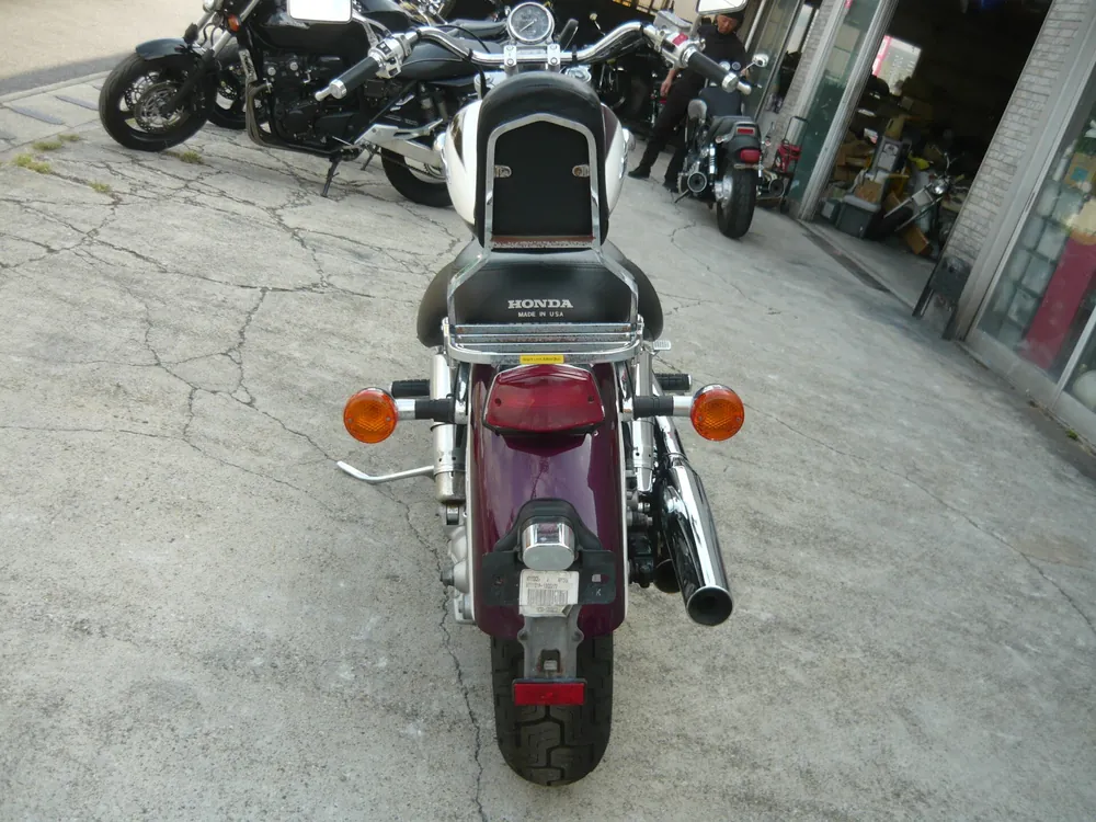 Honda Shadow 1100 1995, p white / purple, фото 10