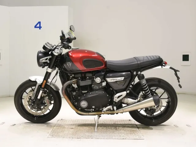 Triumph Speed Twin 2024, red | gunmetal, фото 2