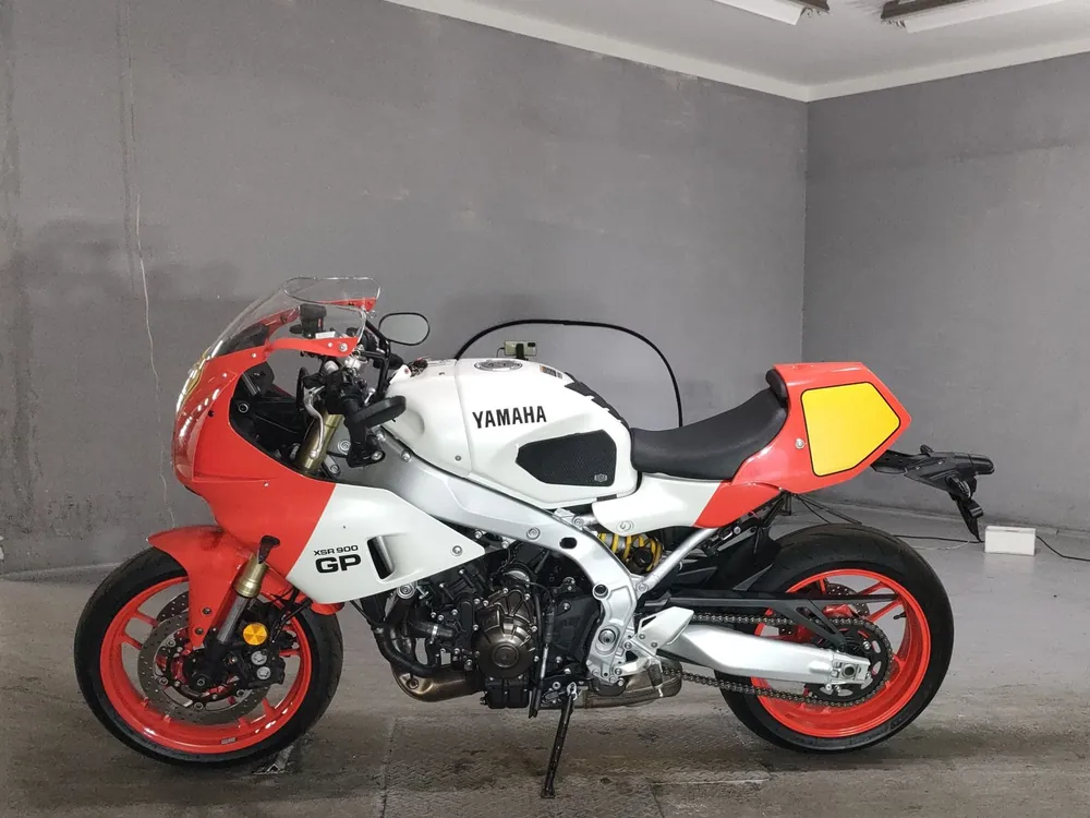 Yamaha Xsr900-2 2024, white / orange, фото 2