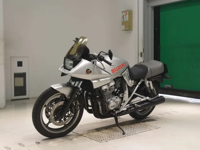 Suzuki GSX400S Katana 1992, серебристый, фото 4