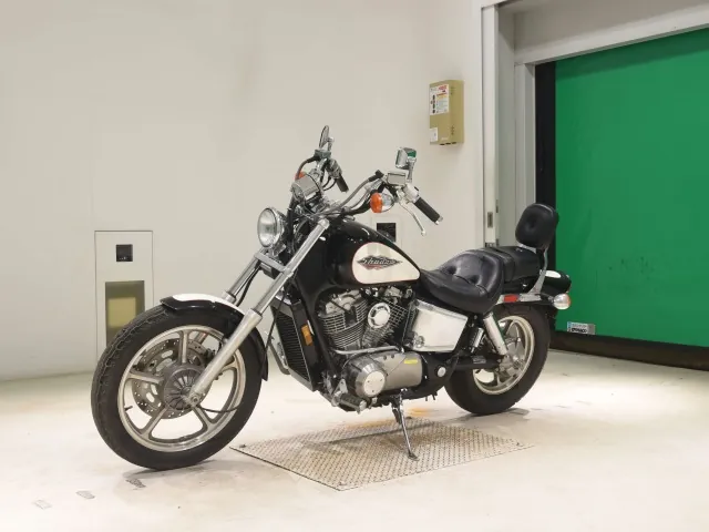Honda Shadow 1100 1995, white | black, фото 4