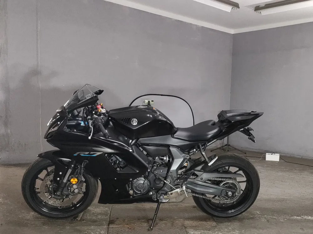 Yamaha YZF-R7 2022, чёрный, фото 2