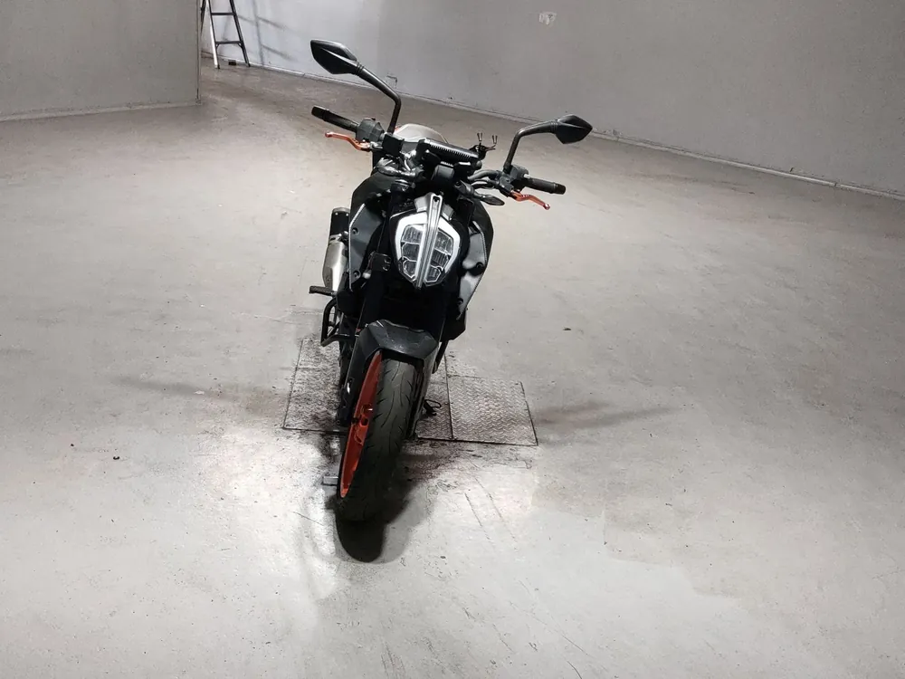 KTM 390 Duke 2021, чёрный, фото 3