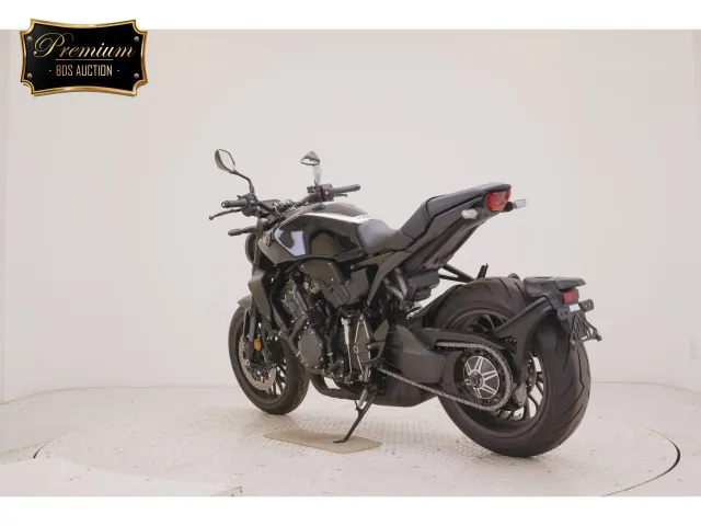 Honda CB1000R 2026, чёрный, фото 6