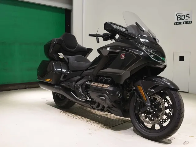 Honda GL1800 2026, black | gunmetal, фото 3