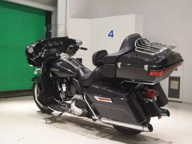 Harley-Davidson FLHTCU1690 2013, чёрный, фото 6