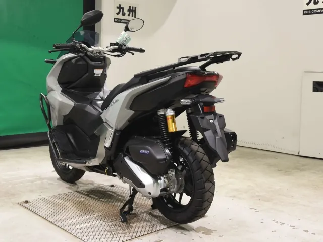 Honda ADV160, серый, фото 6