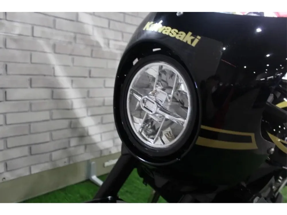Kawasaki Z900RS 2024, чёрный, фото 5