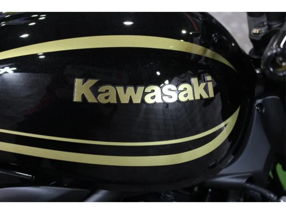 Kawasaki Z900RS 2024, чёрный, фото 9