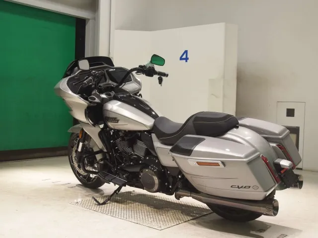 Harley-Davidson FLTRXSE1980CVO 2023, gunmetal, фото 6