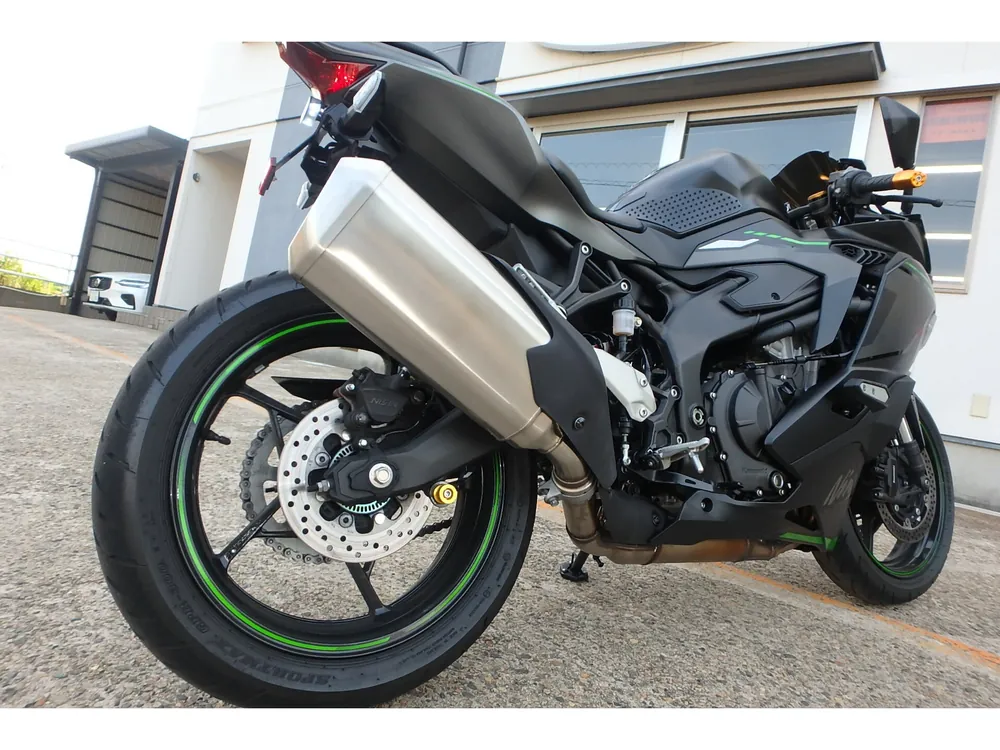 Kawasaki ZX-4R SE 2023, maddo black, фото 8
