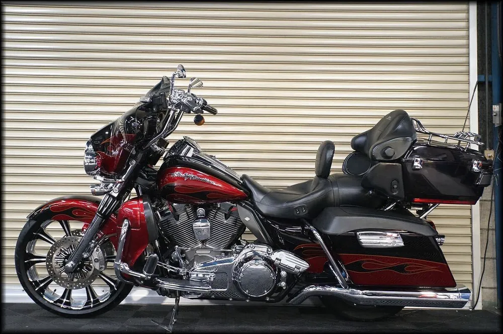 Harley-Davidson FLHTCUSE 2010, фото 4
