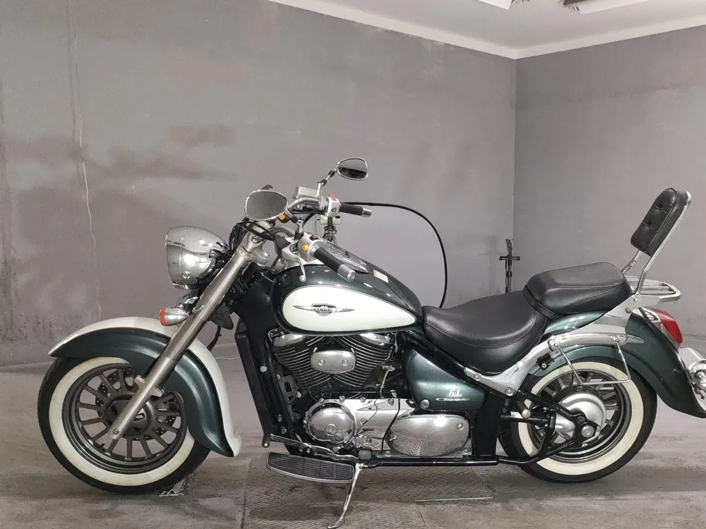 Suzuki Intruder 400 Classic 2011, фото 2