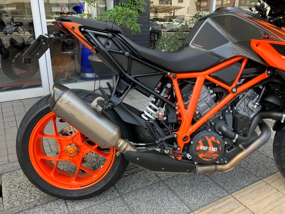 KTM 1290 Super Duke R 2019, red/gray, фото 5