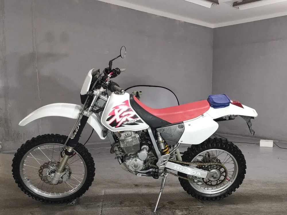 Honda XR250, белый, фото 2