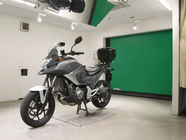 Honda NC700X 2012, серебристый, фото 4