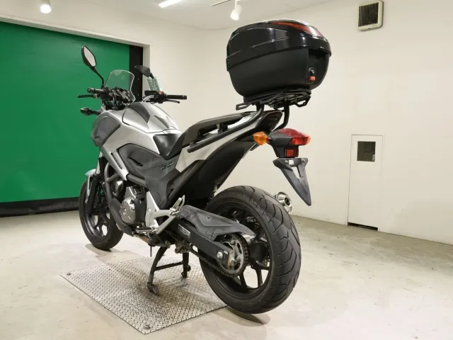 Honda NC700X 2012, серебристый, фото 6