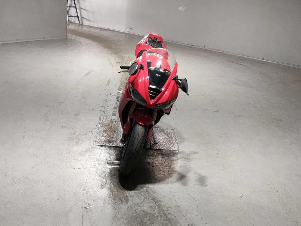 Triumph Daytona 675 2012, красный, фото 3
