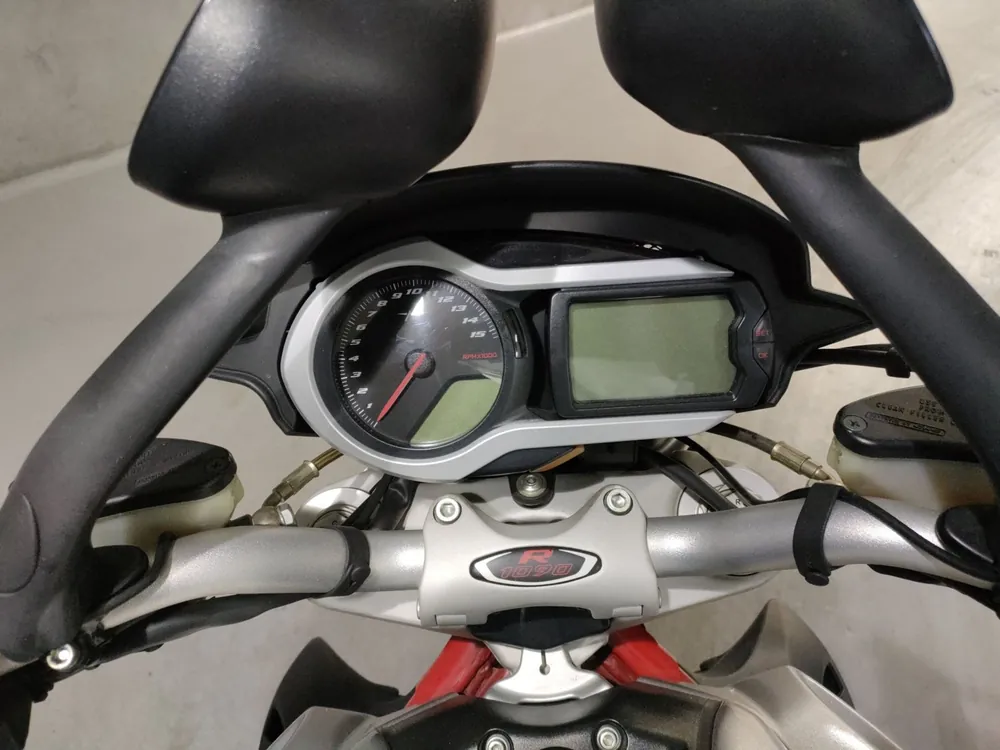 MV Agusta AGUSTA BRUTALE 1078RR 2013, серебристый, фото 5
