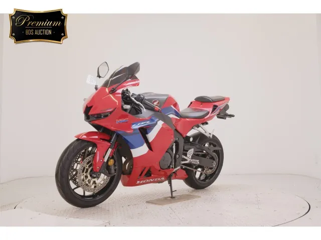 Honda CBR600RR 2020, white | red | blue, фото 4