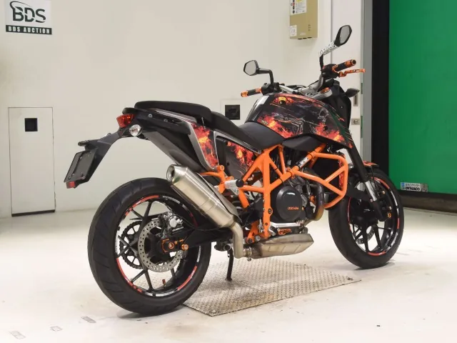 KTM 690 Duke 2017, чёрный, фото 5