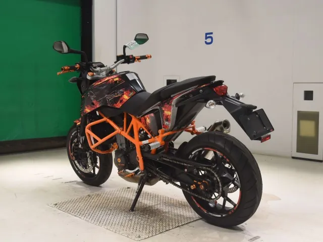 KTM 690 Duke 2017, чёрный, фото 6