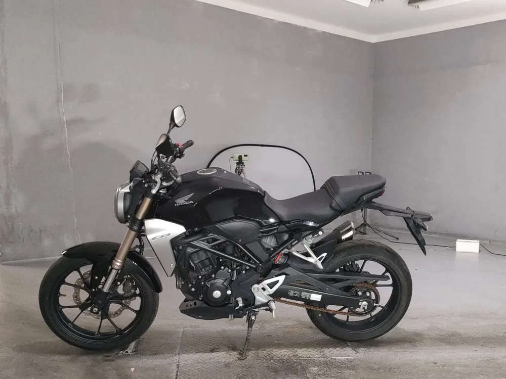 Honda CB250R MC52, чёрный, фото 2