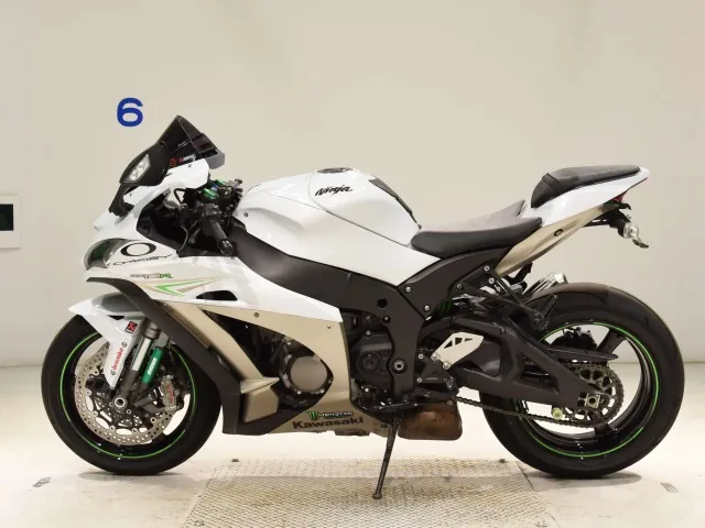 Kawasaki ZX-10RA 2017, белый, фото 2