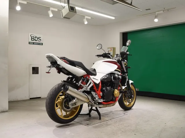 Honda CB1300 2021, white | red, фото 5