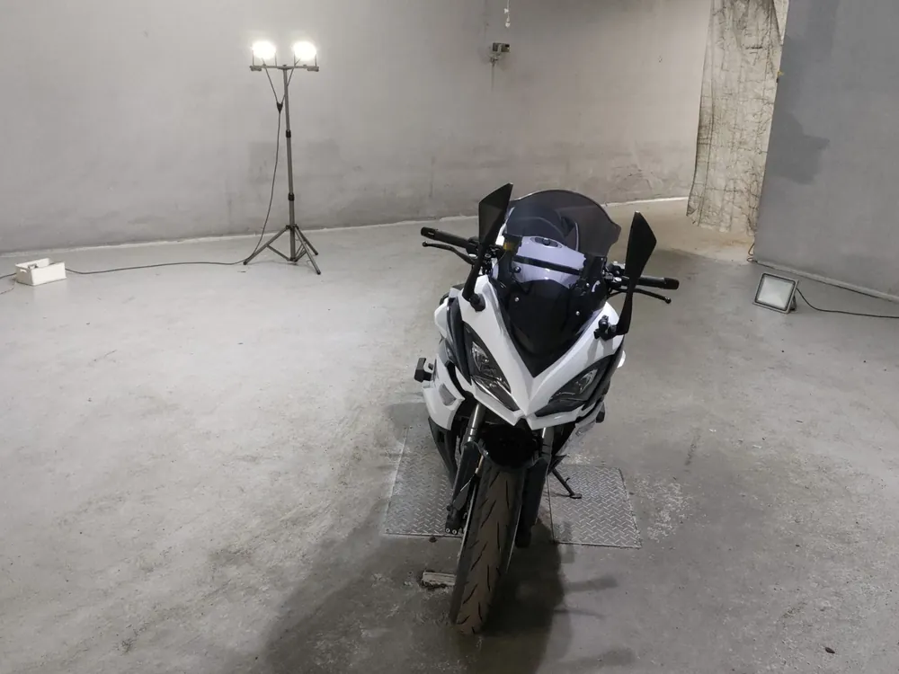 Kawasaki Ninja 1100SX 2025, белый, фото 3