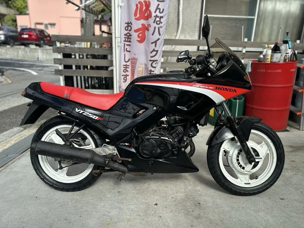 Honda VT250F 1986, фото 3