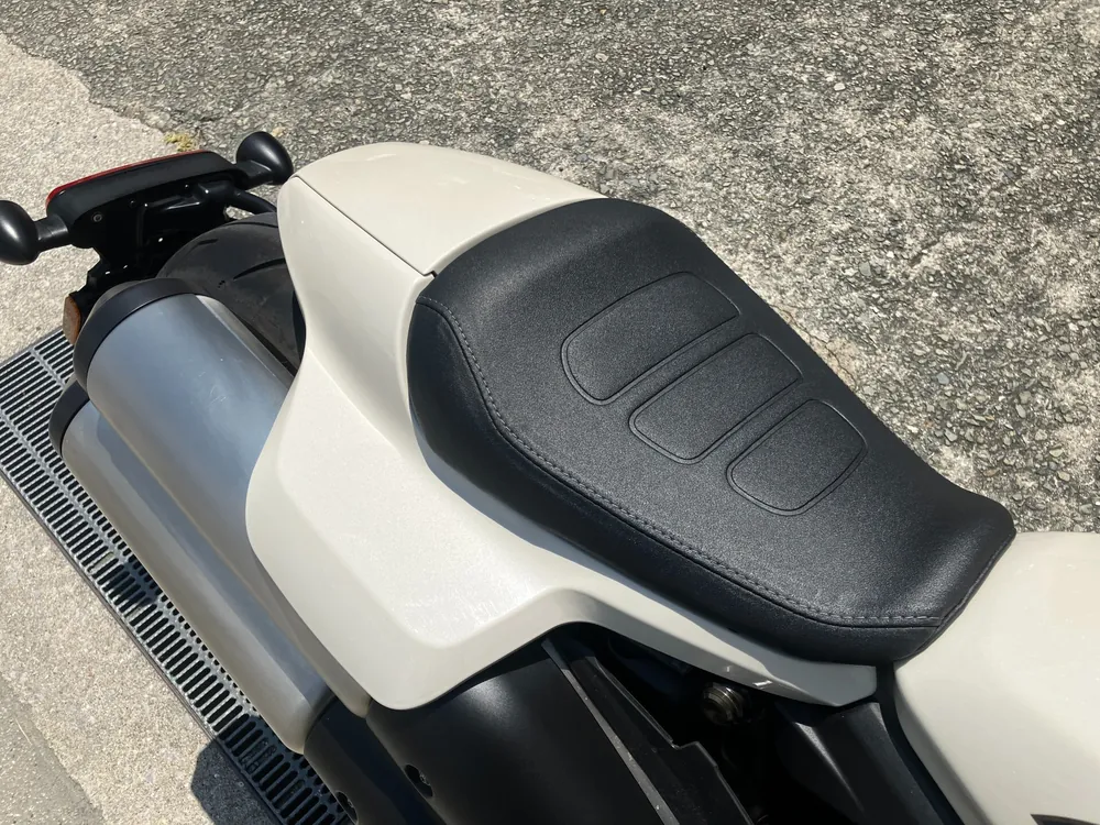 Harley-Davidson RH1250S 2022, p white, фото 5