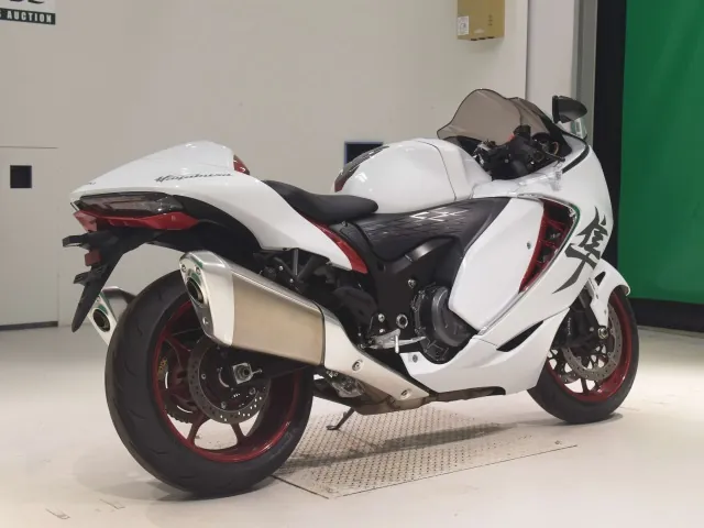 Suzuki Hayabusa 2021, white | red, фото 5